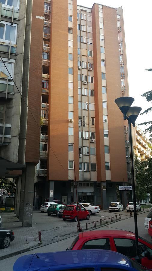 Risto Apartment Скопье Экстерьер фото